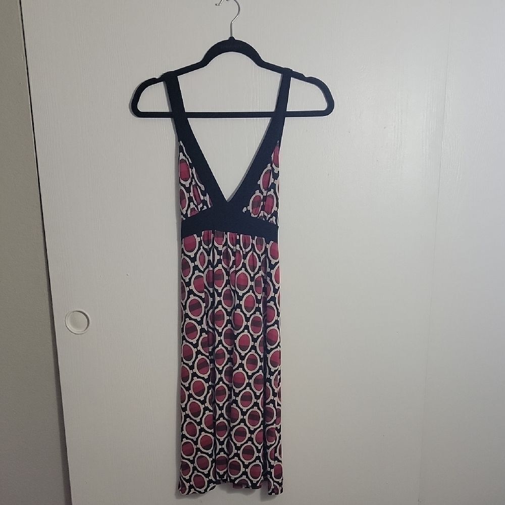 Stylish Black and Red Patterned Dress